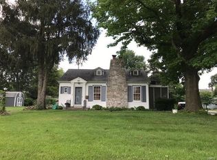 1800 E B St, Belleville, IL