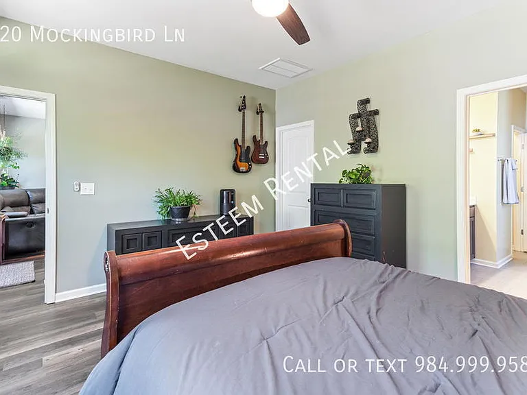420 Mockingbird Ln — Photo 10