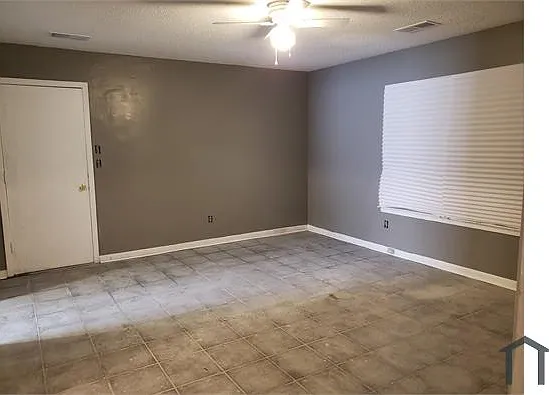 4224 Wagon Wheel Dr — Photo 9