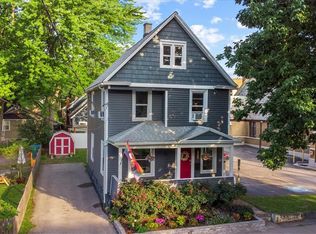 869 Goodman St S, Rochester, NY 14620