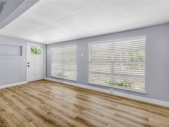 4th image of 5935 Sea Bass Rd