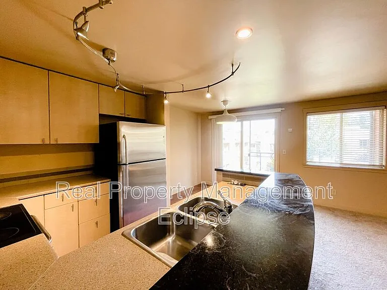 8244 126th Ave NE #B301 — Photo 9