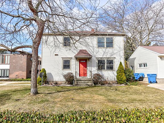 2nd image of 707 S Despelder St