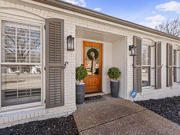 2nd image of 7271 Mimosa Dr