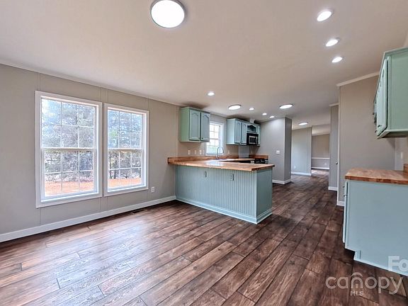 5th image of 156 Grayson Bostic Rd