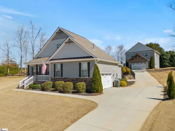 218 Willowgreen Way, Greer, SC 29651