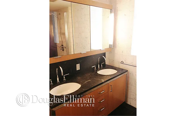 Rented by Douglas Elliman | media 19