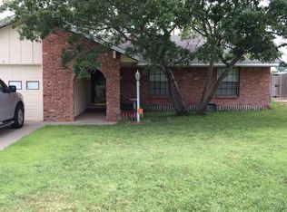 1627 Willard St, Canadian, TX 79014