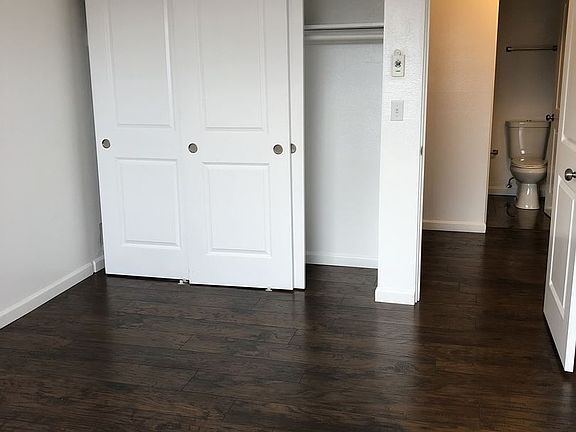 5th image of 421 Bellevue Ave E APT 506