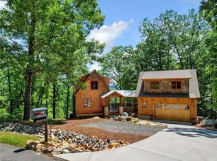 645 Boulder Ridge Dr, Denton, NC 27239