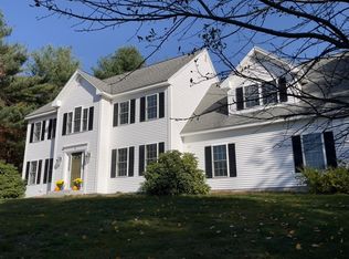 2 Chelsea Dr, Bow, NH 03304