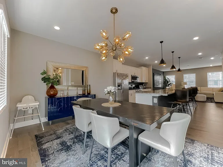 23810 Myrtle Glen Way — Photo 17