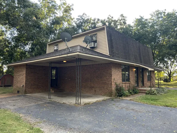 1803 Thomas Ln APT B, Union City, TN 38261