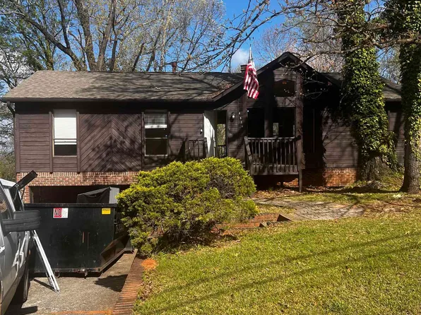 8524 Cedar Bark Cir, Birmingham, AL 35206