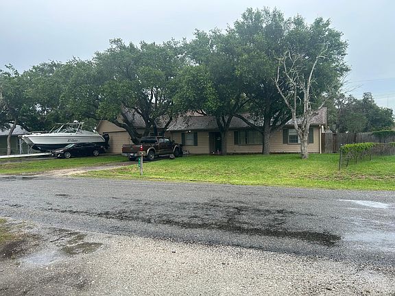 2nd image of 910 Whitewing Dr