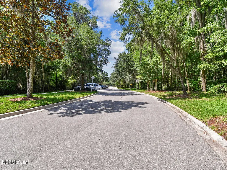 3542 Lone Tree Ln — Photo 45