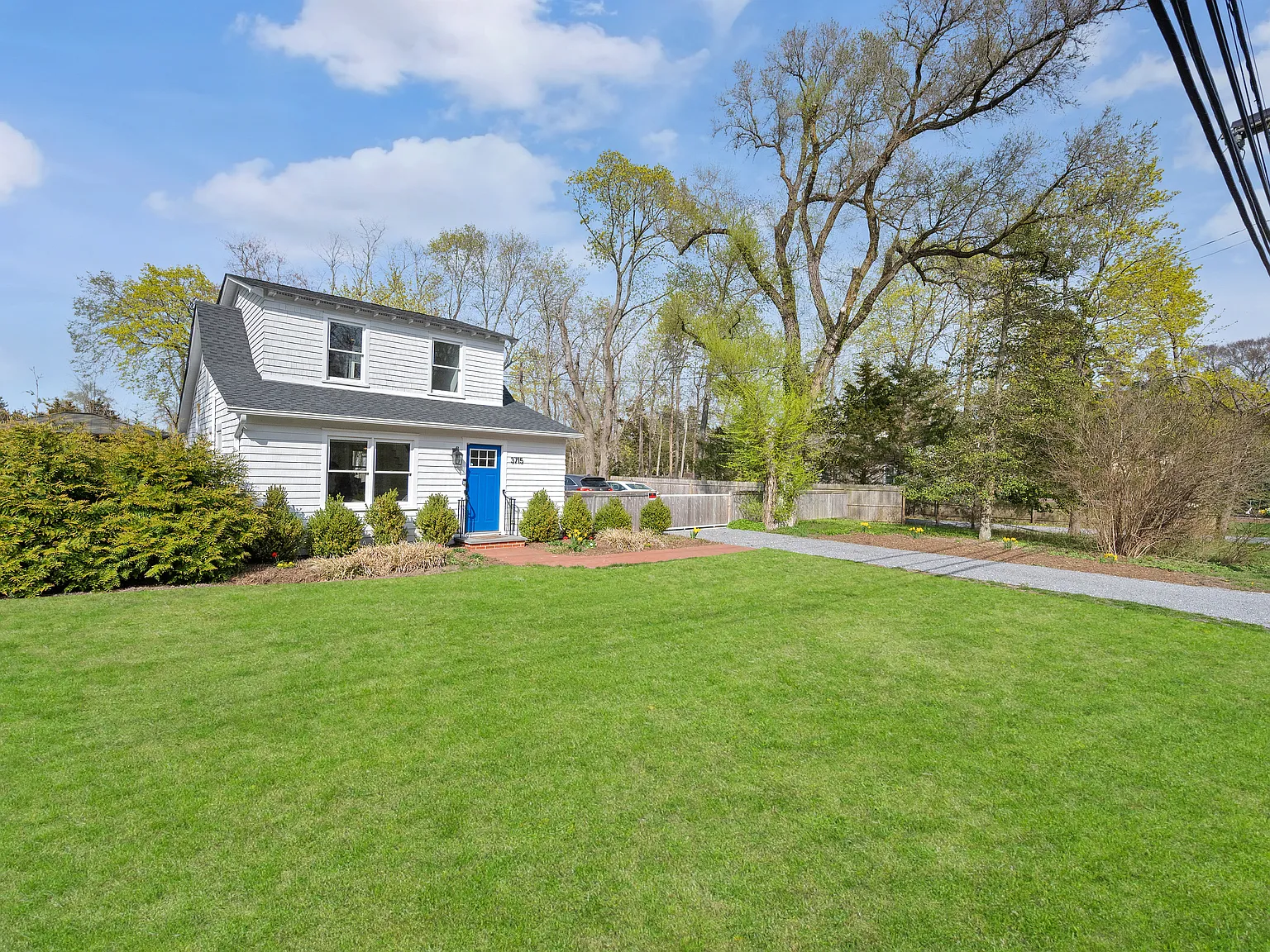 Private Waterfront Access + Hot Tub + Scenic Yard — Photo 3