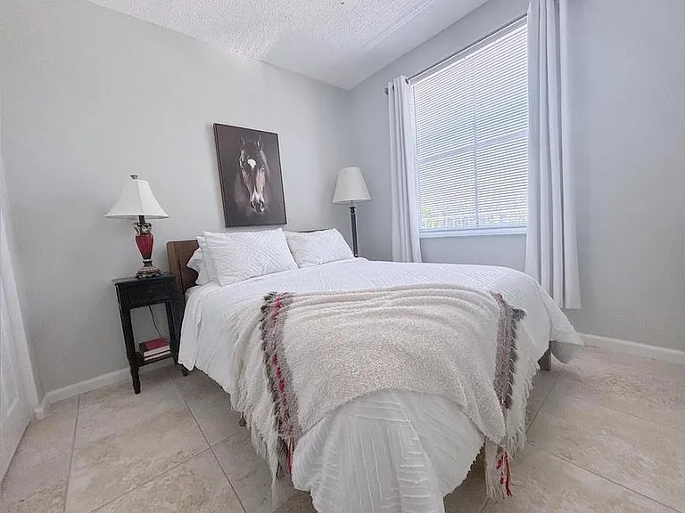 2080 Greenview Shores Blvd #419 — Photo 5