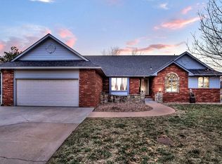 708 N Quail Ct, Newton, KS 67114