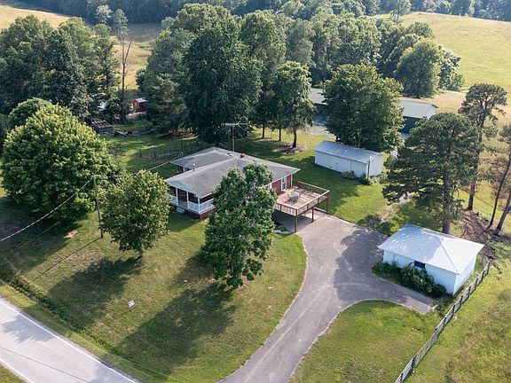 5th image of 1801 Attilla Rd