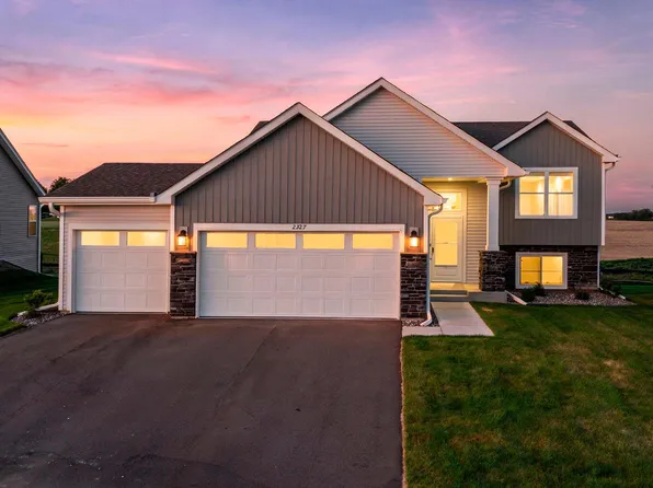 2327 Jandell Ave NE, Saint Michael, MN 55376