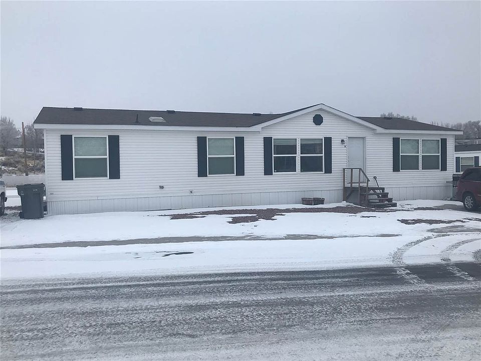 1st image of 110 Plain View Dr