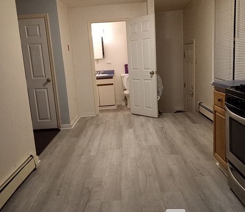 2nd image of 192 Arlington St #192