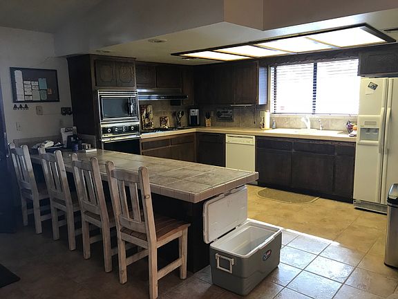 Large Open Kitchen