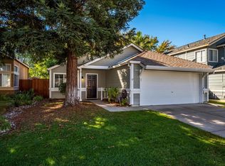 8370 Hillsbrook Dr, Antelope, CA