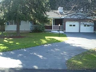 2nd image of 221 3rd St #L-15