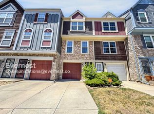 12074 E Ford Cir, Aurora, CO 80012