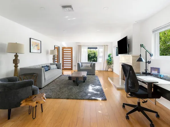 12339 Gorham Ave, Los Angeles, CA 90049