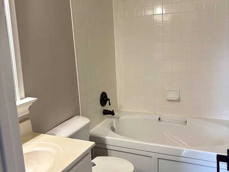 3847 Watkins Mill Dr — Photo 18