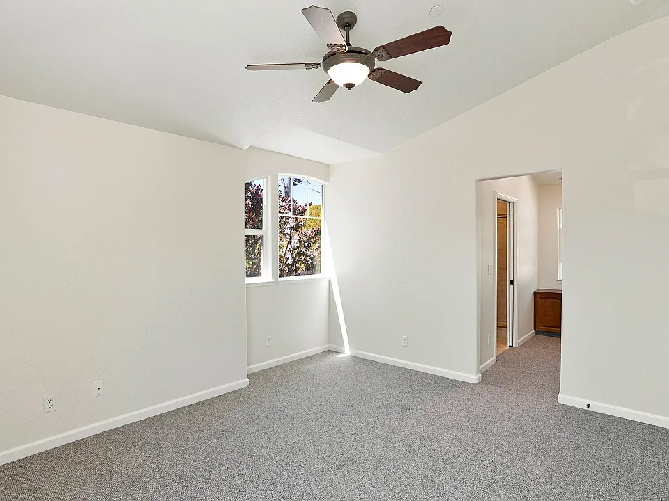 15 Concepcion Way