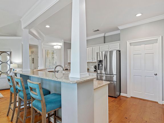 4th image of 8516 Turnberry Ct #8516