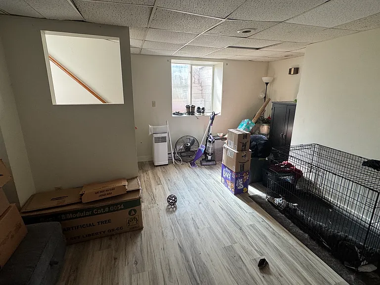 265 N Elm St #5 — Photo 5