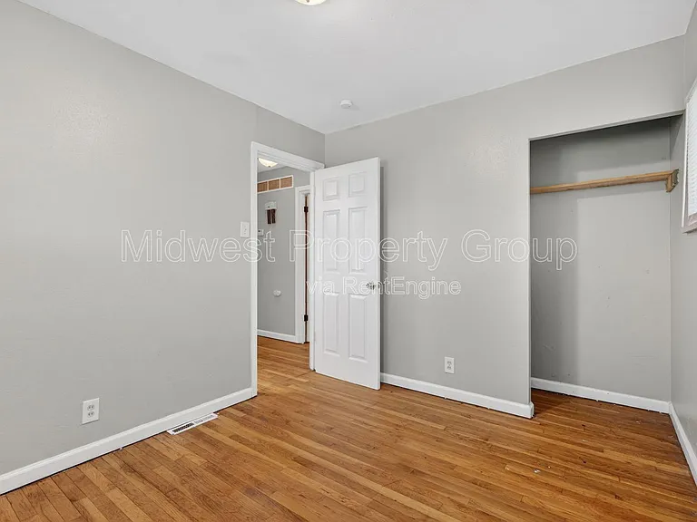 257 Glen Garry Rd — Photo 15