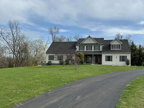 116 Fawn Dr, Elizabethtown, PA 17022