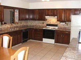 14 Carlson Ter, Fishkill, NY 12524