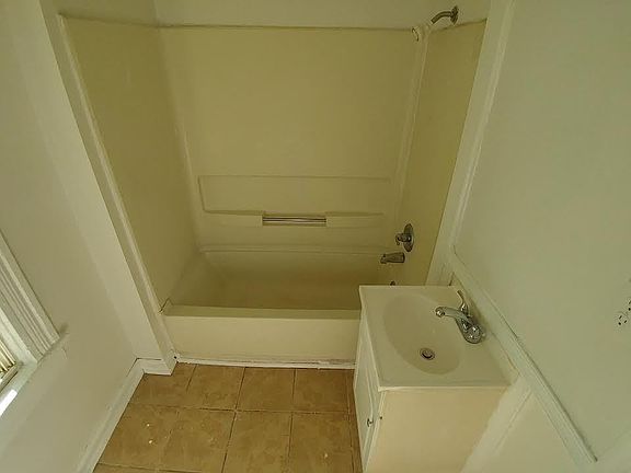 3rd image of 3503 E Marshall St #2