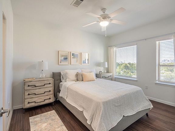 3rd image of 5220 Avenue J #203