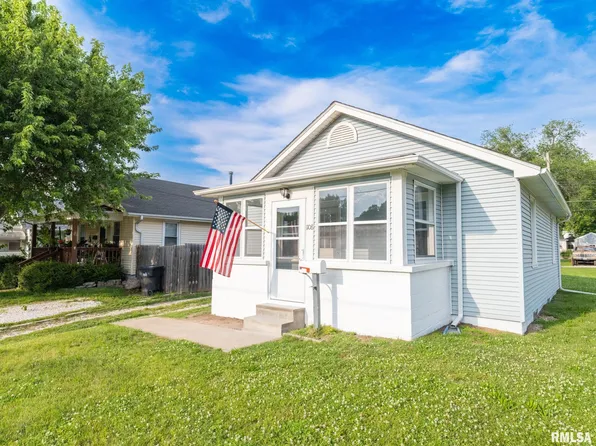 1108 Mechanic St, Pekin, IL 61554