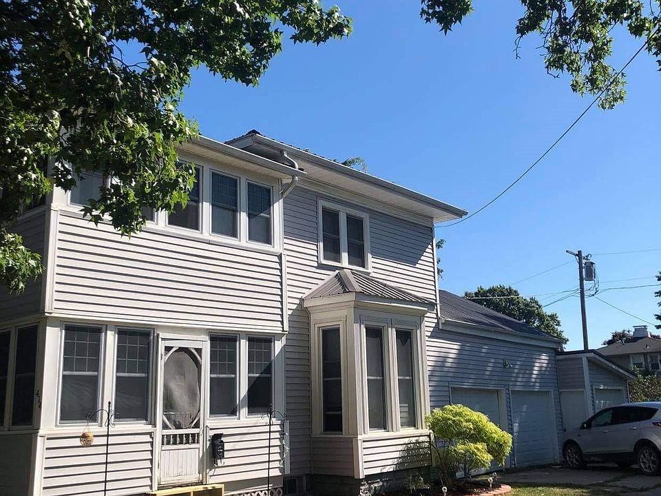 1st image of 414 N West St