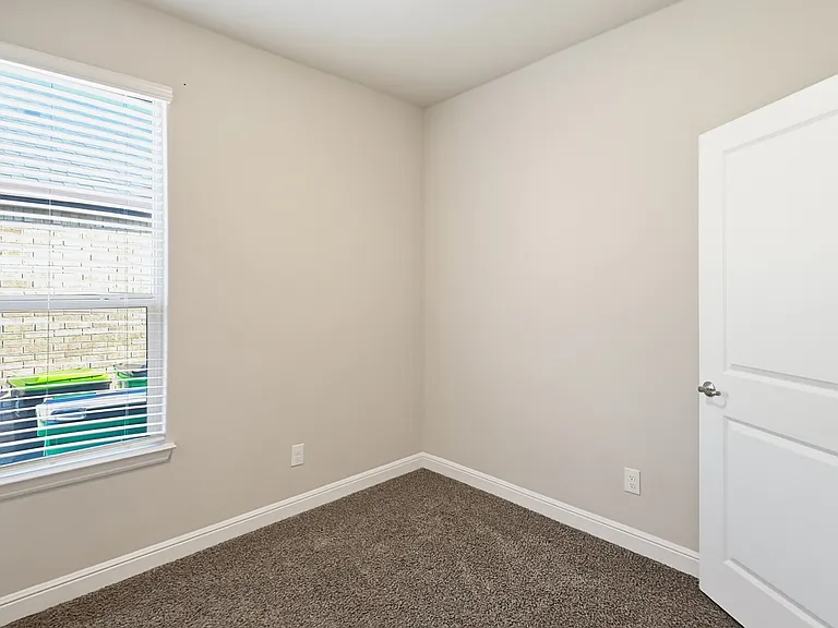 14525 Delphinus Dr — Photo 8