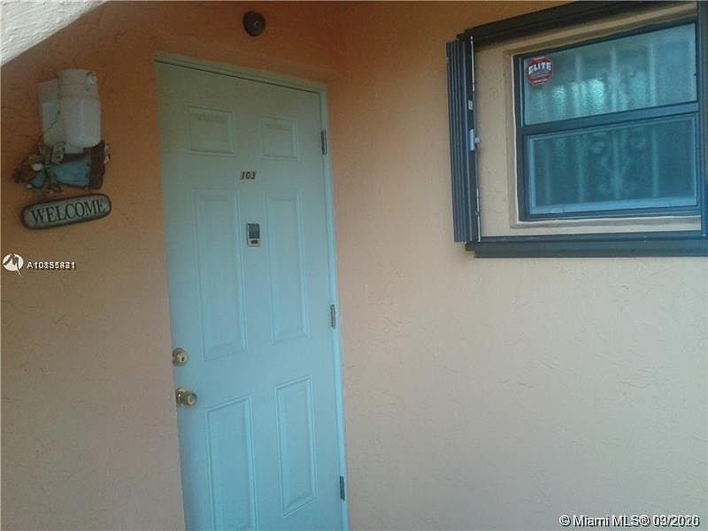 2nd image of 2740 W 63rd Pl #1325