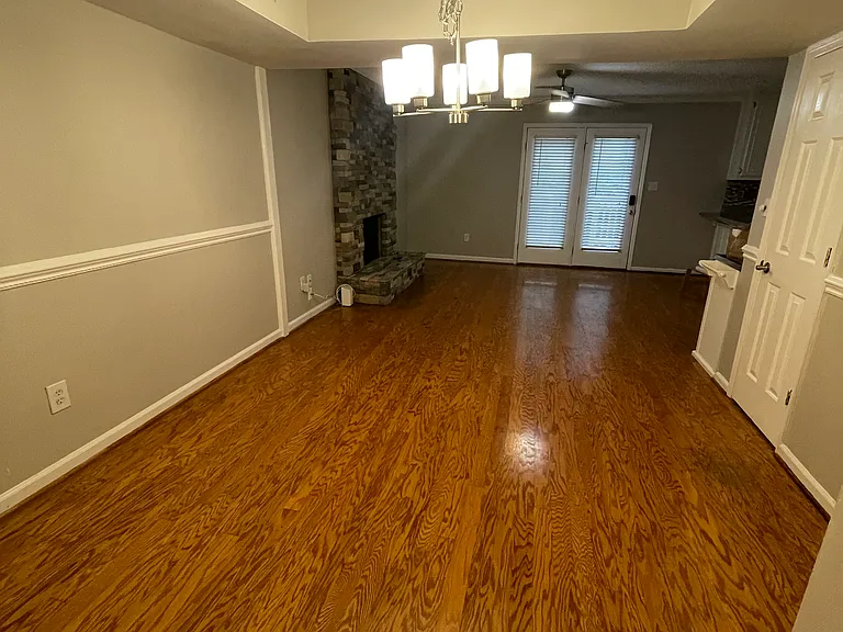 730 Twin Brooks Ct — Photo 2