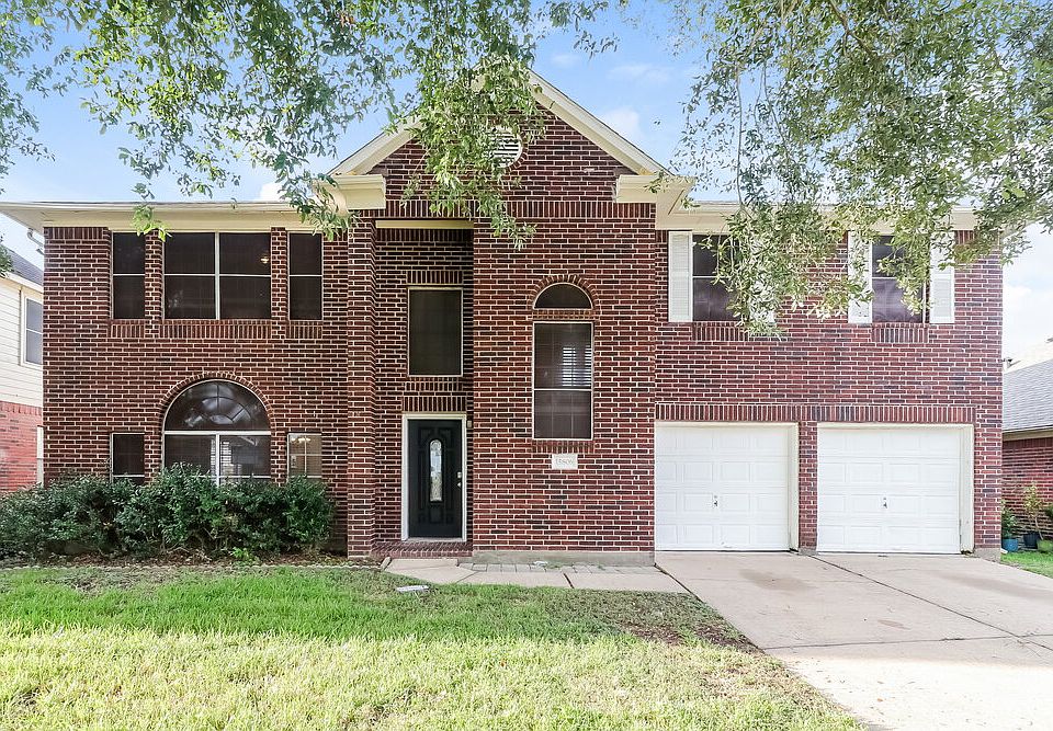 1st image of 15806 Mission Crest Ct