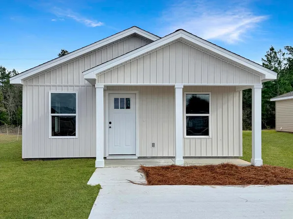 5436 Bayleaf Dr, Crestview, FL 32539