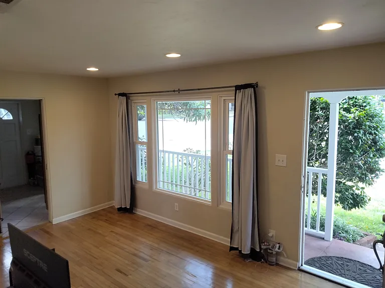 3003 E St — Photo 12