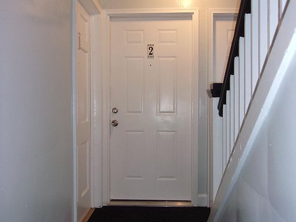 3rd image of 5620 Washington Blvd APT 2